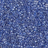 Miyuki delica beads 10/0 - Lined crystal medium blue luster DBM-243